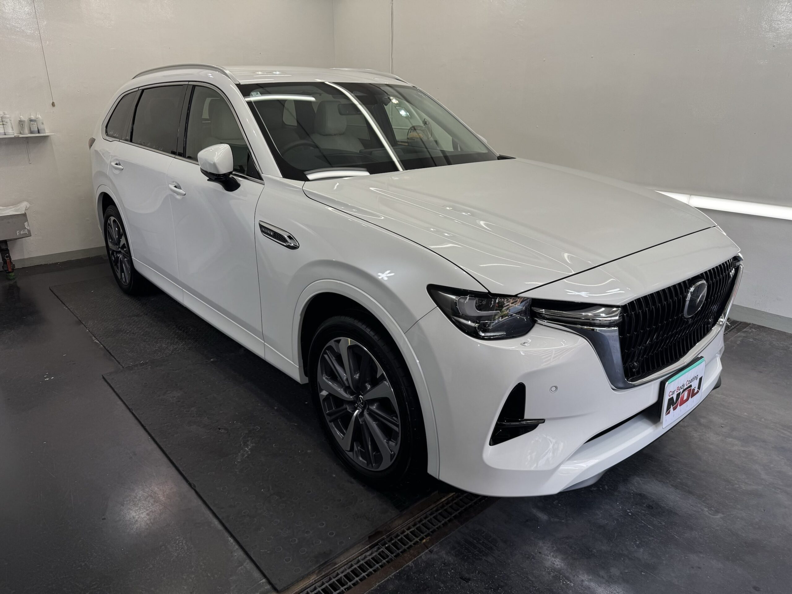 【新車以上の輝きと防汚性を】MAZDA CX-80 にロイヤルコーティング３層+セルフクリーニングコート